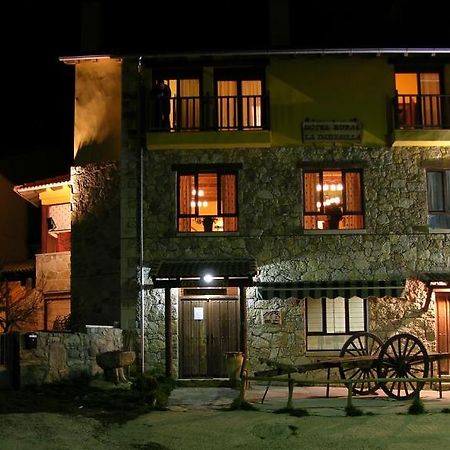 Hotel Rural La Dehesilla Barajas de Gredos ภายนอก รูปภาพ