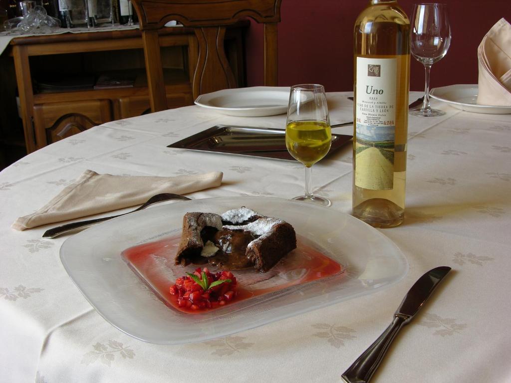 Hotel Rural La Dehesilla Barajas de Gredos ภายนอก รูปภาพ
